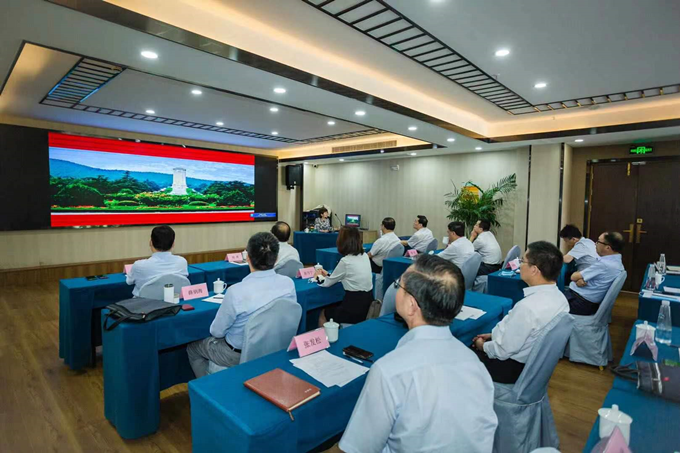 蘇豪控股集團黨委赴徐州開展 “跟著習近平總書記足跡學黨史”專題活動3_副本.png